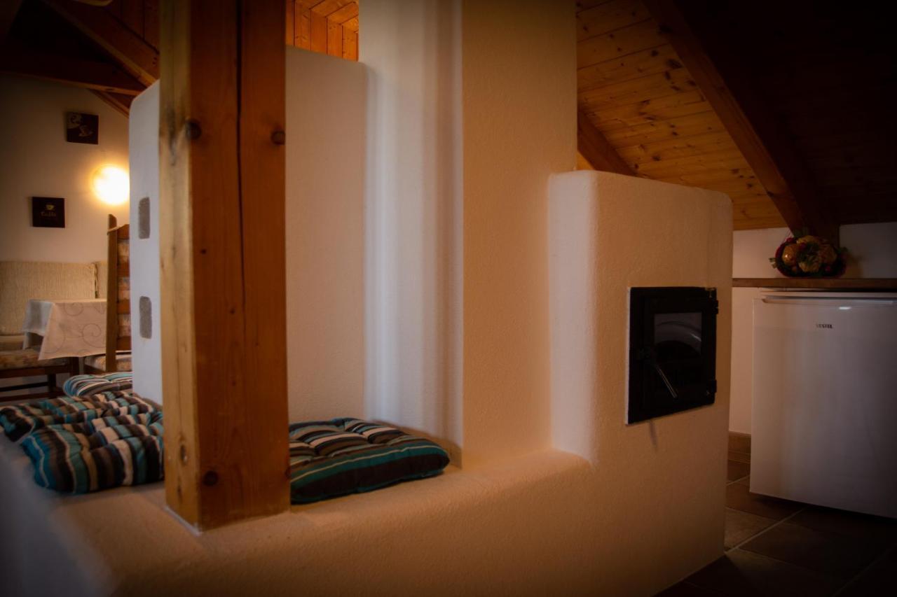 Ferienwohnung zum Forsthaus mit Wellnessbereich und Hallenbad Oberviechtach Exterior foto